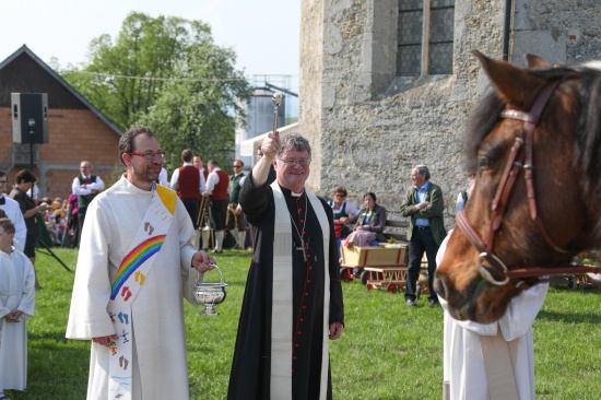 Ksslwanger Georgiritt lockte viele Besucherinnen und Besucher nach Bad Wimsbach-Neydharting