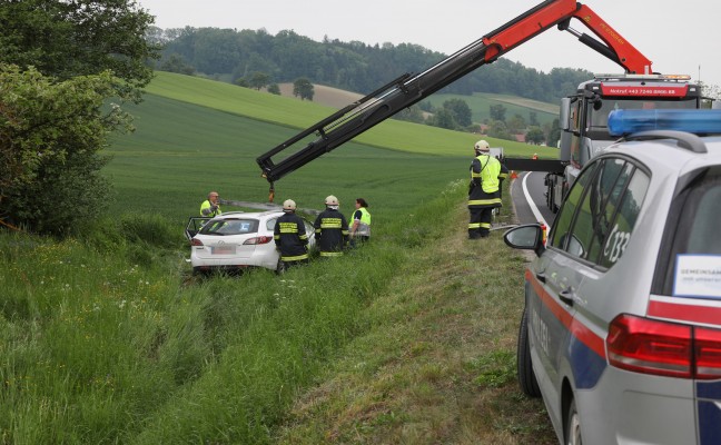 Autoberschlag auf der Wallerner Strae in Pichl bei Wels endet glimpflich