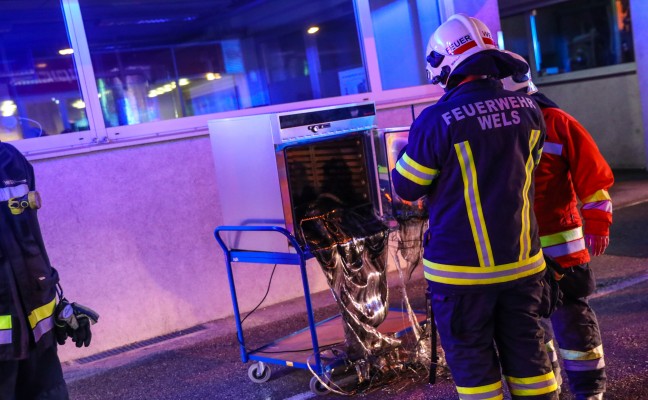 Brand eines Versuchsofens der Fachhochschule in Wels-Innenstadt