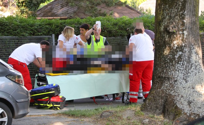 Motorradlenkerin bei Unfall in Wels-Innenstadt schwer verletzt