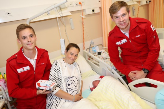 Konstantin erblickte Sekunden vor Eintreffen der Rettungssanitter das Licht der Welt