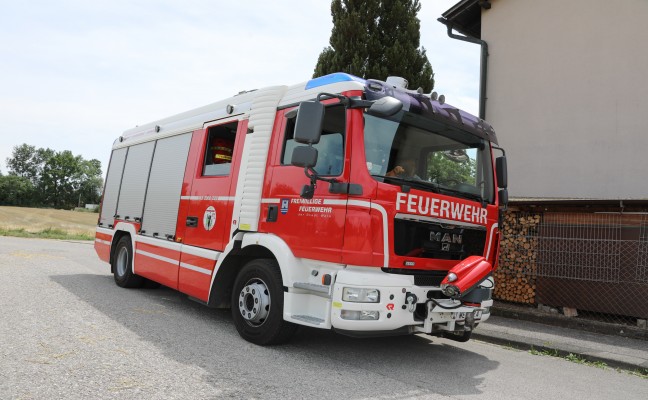 Feuerwehr bei gemeldetem Gasgeruch in Wels-Vogelweide im Einsatz