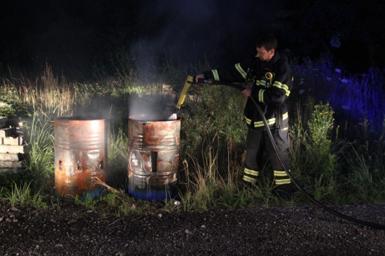 Brand einer Abfalltonne auf Betriebsgelände in Marchtrenk