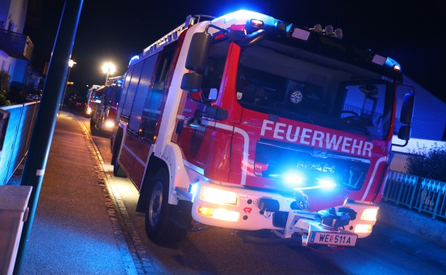 Feuerwehr zu Rauchgeruch in einem Haus in Wels-Lichtenegg alarmiert