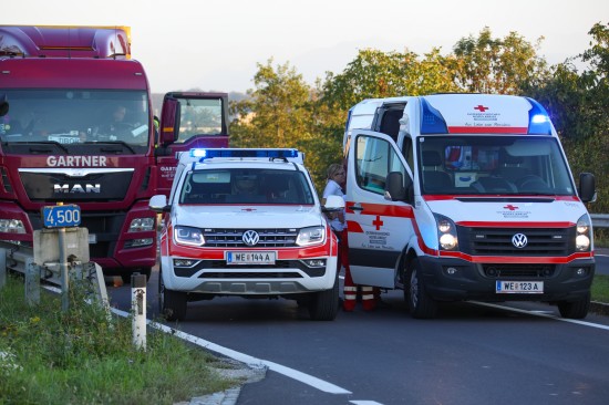 LKW-Lenker auf Innviertler Strae nach internem Notfall erfolgreich reanimiert