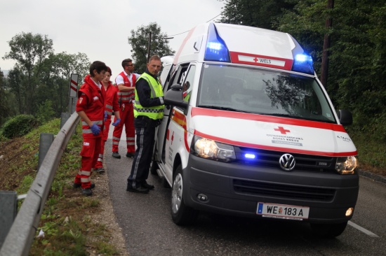 Eine Verletzte bei Frontalzusammenstoß in Thalheim bei Wels