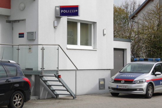 Polizist verborgte Dienstwaffe an Unbekannten: Fehlende Waffe wird nun per Rundschreiben gesucht