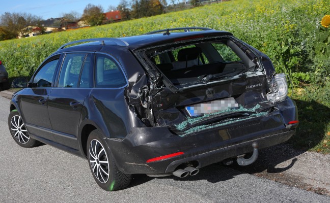 Vier Verletzte bei schwerem Unfall auf Wiener Strae in Edt bei Lambach