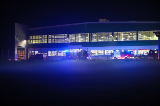 Brand in einem Industriebetrieb in Ohlsdorf löst Einsatz der Feuerwehr aus