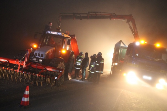 Verkehrsunfall mit Traktor in Steinhaus fordert zwei Verletzte