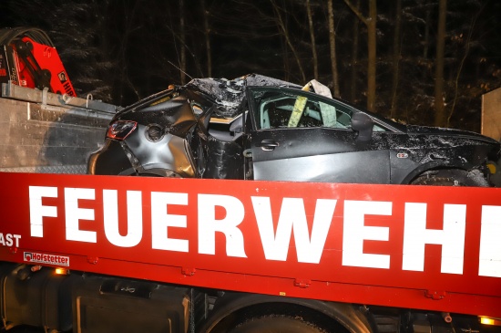 Verkehrsunfall in Kremsmnster fordert einen Schwerverletzten