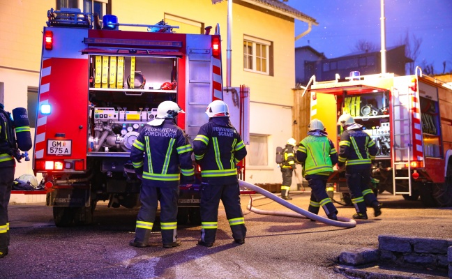 Brand in einem Badezimmer in Vorchdorf durch glosende Matratze