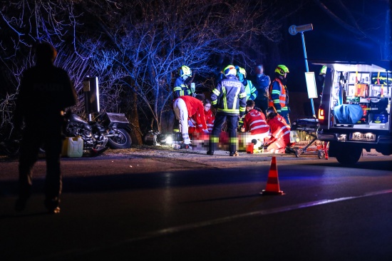 Schwerer Sturz mit Motorrad in Steinerkirchen an der Traun