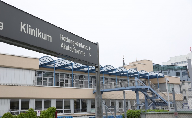 Notarzteinsatz in Wels: Kleinkind verbrhte sich mit heiem Wasser