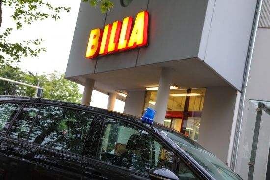 berfall auf Filiale eines Lebensmittelmarktes in Linz-Bindermichl-Keferfeld