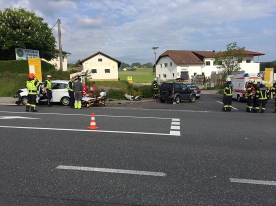 Vier Verletzte bei Frontalzusammensto in Kefermarkt