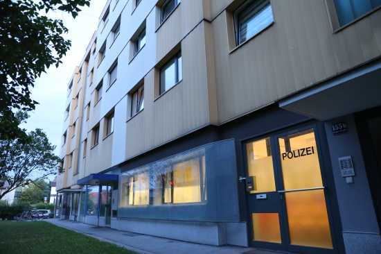 Gastherme defekt: 18-Jhrige erlitt beim Duschen in Wels-Pernau schwere Kohlenmonoxid-Vergiftung
