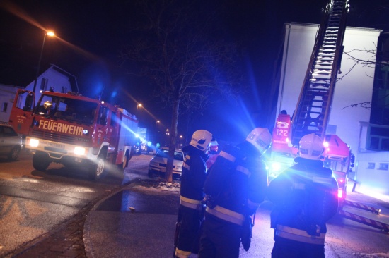 Brandverdacht bei Schulgebäude der Neuen Mittelschule im Welser Stadtteil Pernau