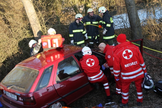 93-Jähriger nach schwerem Verkehrsunfall in Buchkirchen im Krankenhaus verstorben