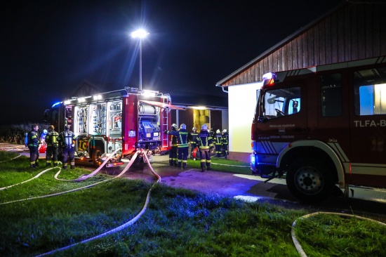 Brand einer Getreidetrocknungsanlage auf Bauernhof in Bad Wimsbach-Neydharting