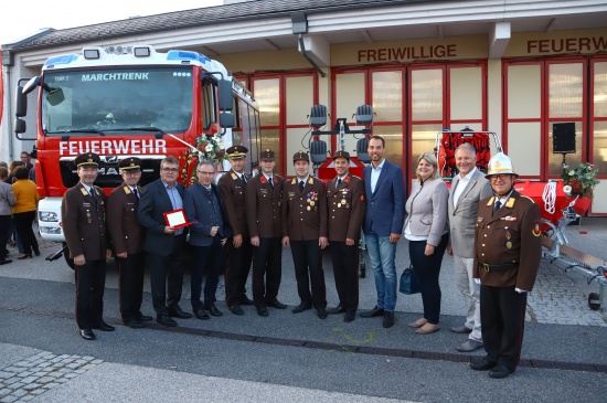 Festakt: Modernisiertes Feuerwehrhaus sowie drei Einsatzfahrzeuge in Marchtrenk gesegnet