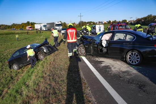 Drei Verletzte bei Frontalkollision auf der Kremstalstra�e im Bezirk Linz-Land