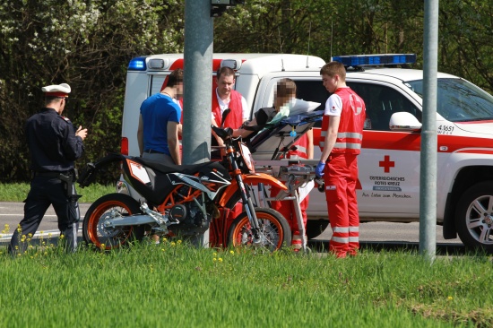 Unfall mit Motorrad in Gunskirchen endet glimpflich