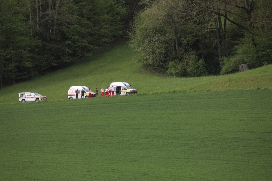 Hochsitz umgestürzt: Zwei Jugendliche in Oberndorf bei Schwanenstadt schwer verletzt