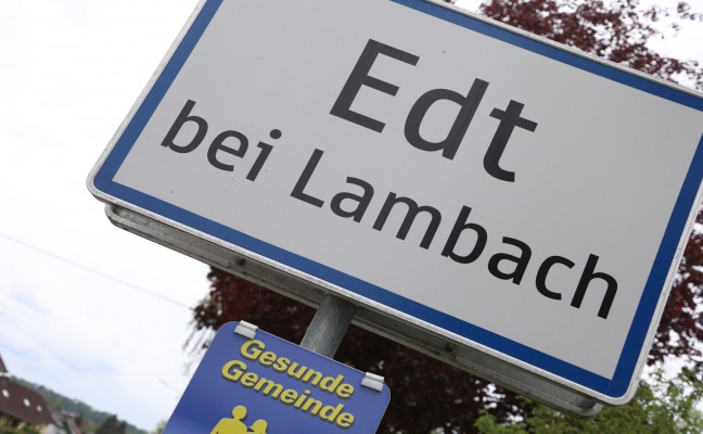 Festnahme nach Beziehungsstreit in Edt bei Lambach endet mit zwei verletzten Polizisten