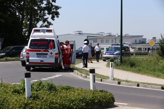 Schwerer Verkehrsunfall mit Radfahrer in Weißkirchen an der Traun