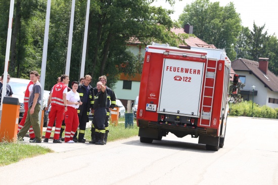 Suchaktion nach Kindern welche angeblich in einen Teich gefallen sein sollen