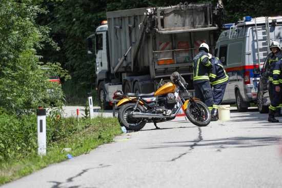 Tdlicher Verkehrsunfall mit Motorrad in Waizenkirchen