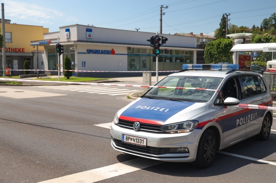 Bankberfall mit Bombendrohung in Linz-Bindermichl-Keferfeld