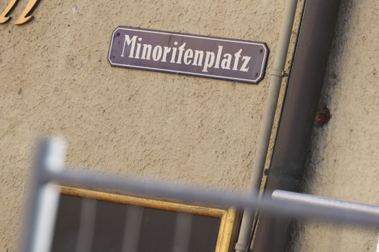 Mann bei Schlgerei in Wels-Innenstadt schwerst verletzt
