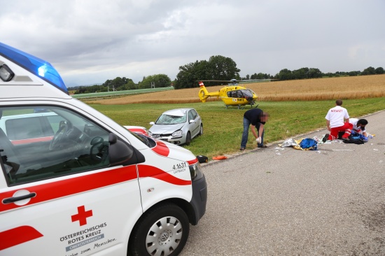 Radfahrer nach schwerem Verkehrsunfall in Neukirchen bei Lambach gestorben