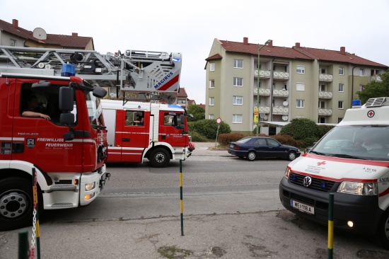 Brandverdacht in der Tiefgarage einer Wohnanlage in Wels-Neustadt