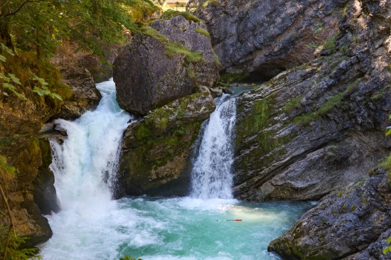 Raftingunfall: Kanufahrer (31) strzte bei Hinterstoder ber Wasserfall