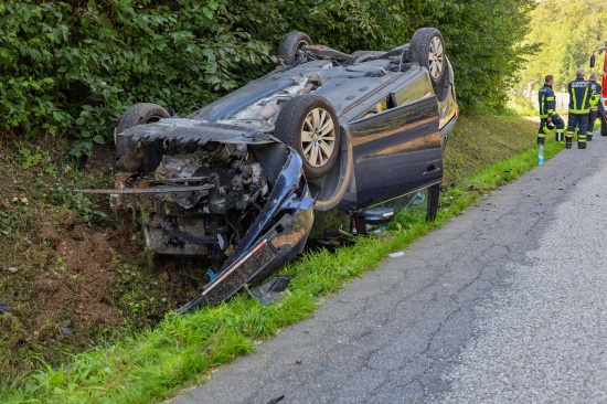 Autoberschlag bei Eberstalzell endet glimpflich