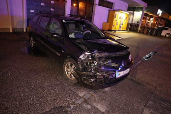 Verkehrsunfall mit zwei beteiligten Fahrzeugen in Marchtrenk