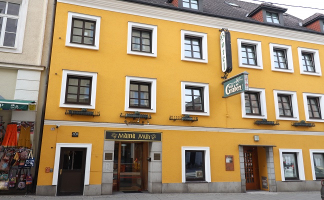 Mordversuch: Brand in einem Hotel in Linz-Innere Stadt offenbar gelegt um Komplizen zu ermorden