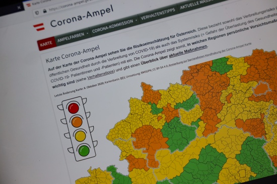 Covid-19: Vier Bezirke und zwei Statutarstädte in Oberösterreich springen bei Corona-Ampel auf "Orange"