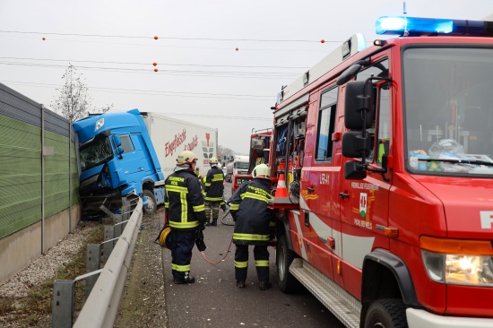 Schwere LKW-Kollision auf Innkreisautobahn bei Kematen am Innbach
