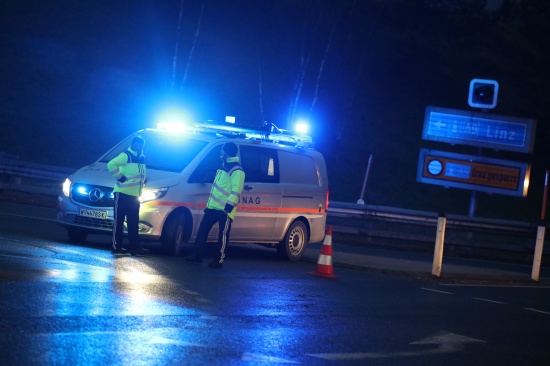 Unfallserie: Zwei schwere LKW-Unflle auf Pyhrnautobahn in Tunnels