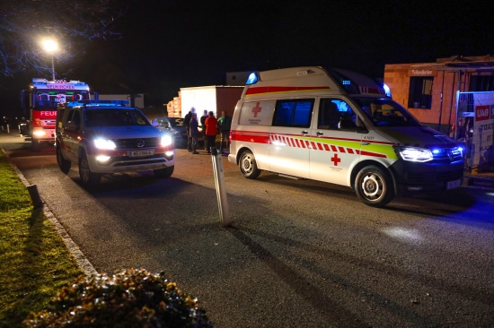 Personenrettung auf einer Baustelle in Neukirchen bei Lambach