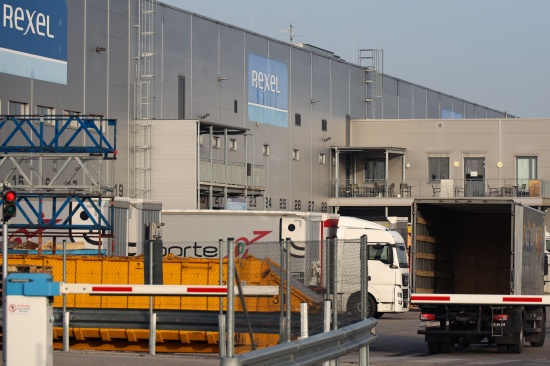 Vorfall mit Waffe sorgt f�r gr��eren Einsatz der Polizei in Wei�kirchen an der Traun