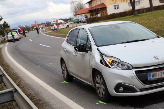 Tdlicher Unfall: Fugnger bei Kollision mit PKW auf Pyhrnpass Strae in Sattledt tdlich verletzt