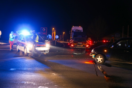 Auffahrunfall im Abendverkehr in Sattledt forderte eine Leichtverletzte