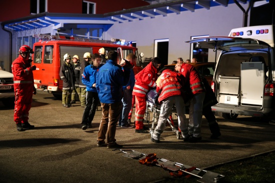 Jugendlicher in Steinerkirchen an der Traun in einen Kellerschacht gestürzt