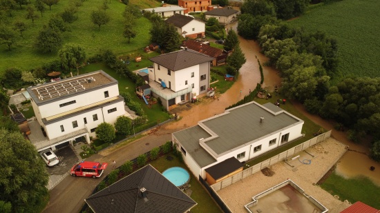 Lokale Überflutungen nach Gewittern über Oberösterreich