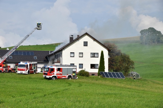 Brand einer Scheune in Oberkappel fhrt zu Lscheinsatz mit zehn Feuerwehren